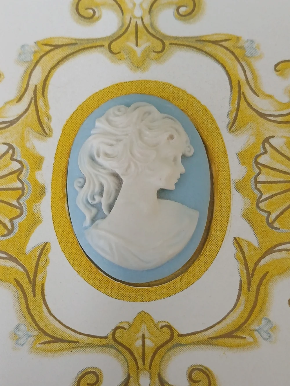 Ornate Vintage Avon  White Jewelry Box with Gold Accent and Cameo